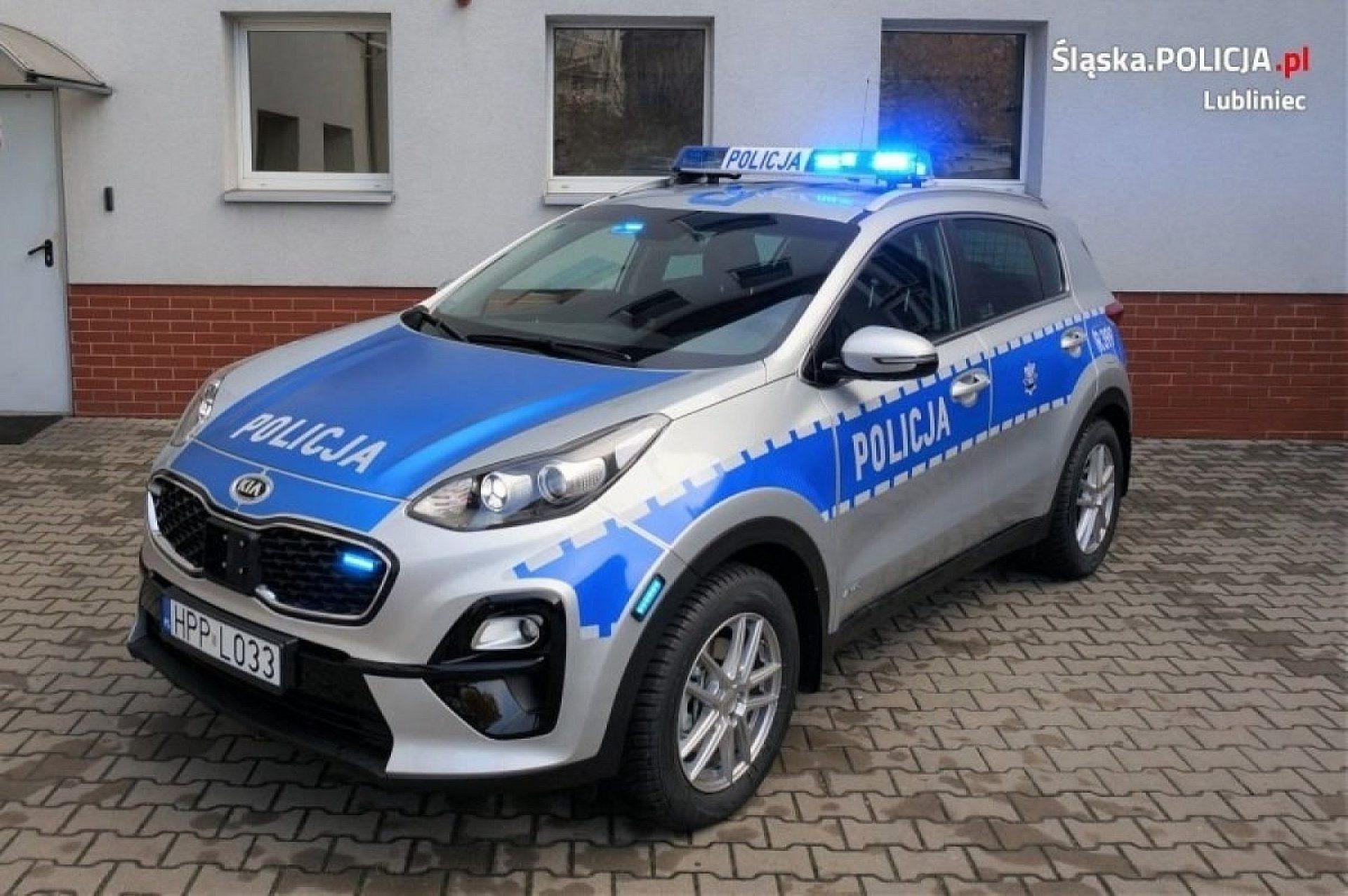 Nowe samochody śląskiej policji, kupione w 2021 r.