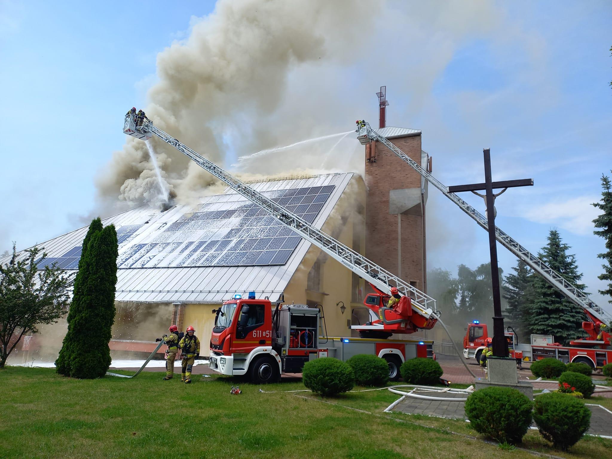 Pożar kościoła pw. św. Floriana w Sosnowcu Zagórzu
