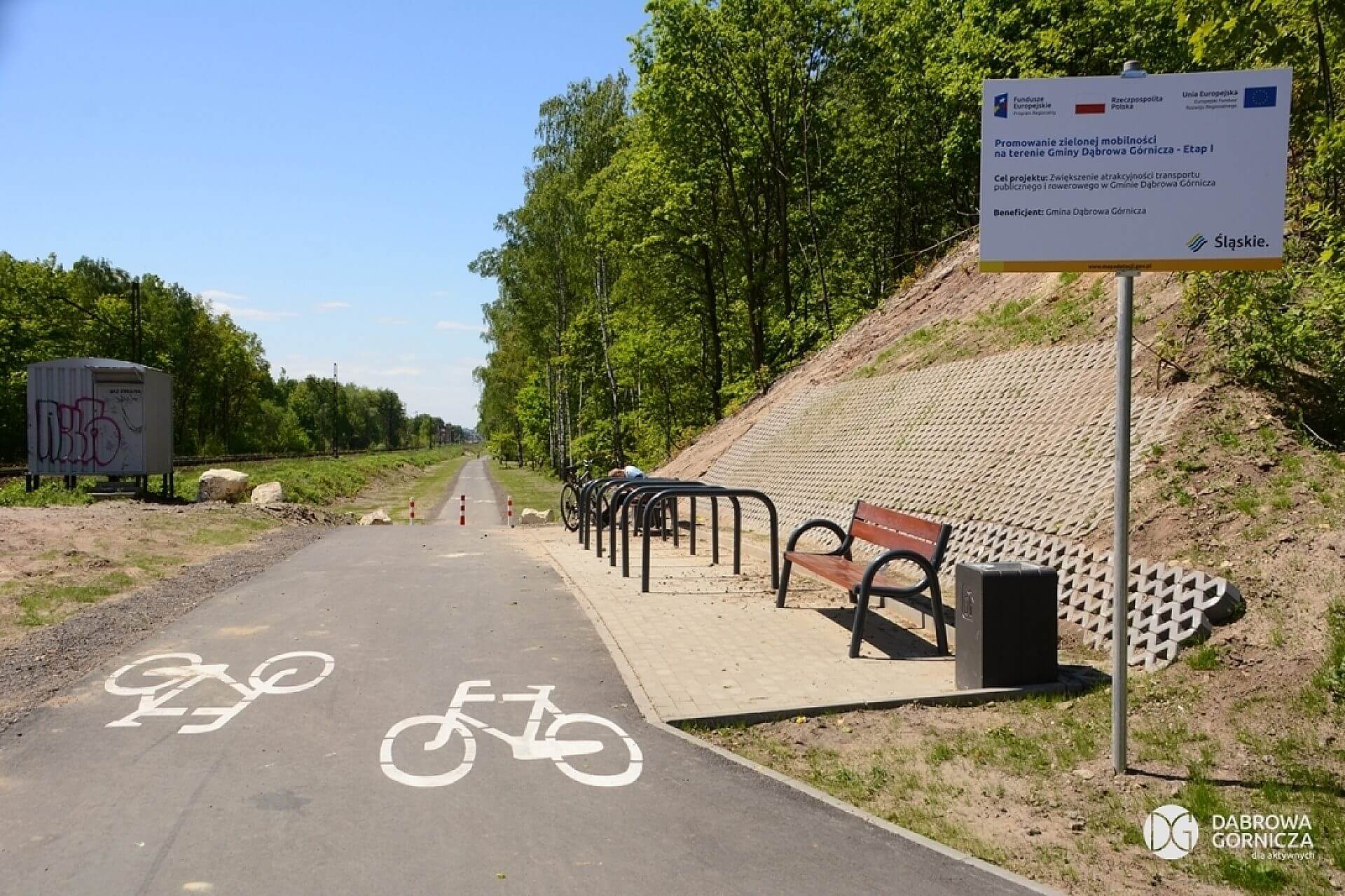 Powstanie fragment ścieżki rowerowej nad Pogorią IV Powstanie fragment ścieżki rowerowej nad Pogorią IV