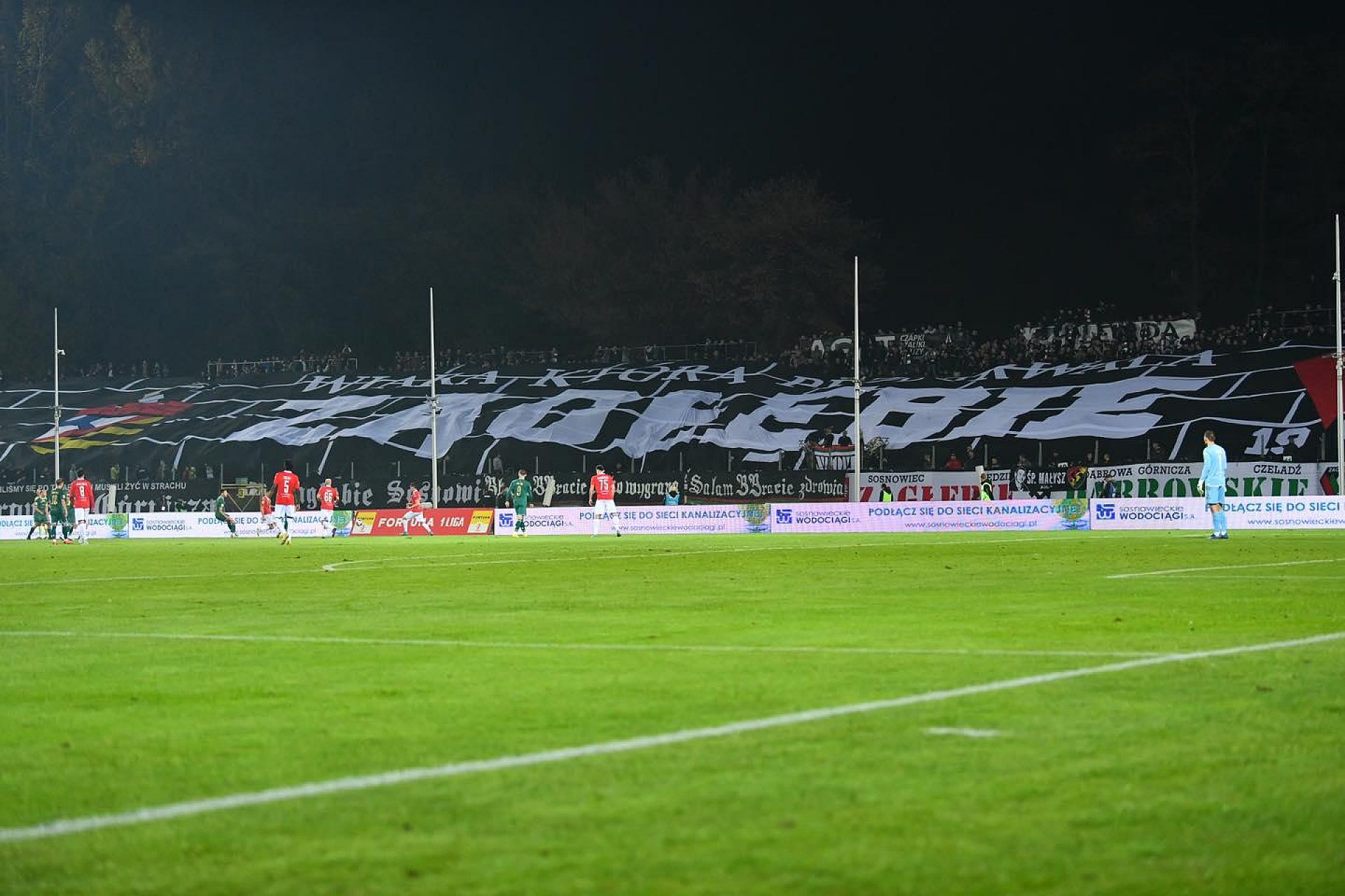 Zaglebie sosnowiec stadion oprawa Zaglebie sosnowiec stadion oprawa