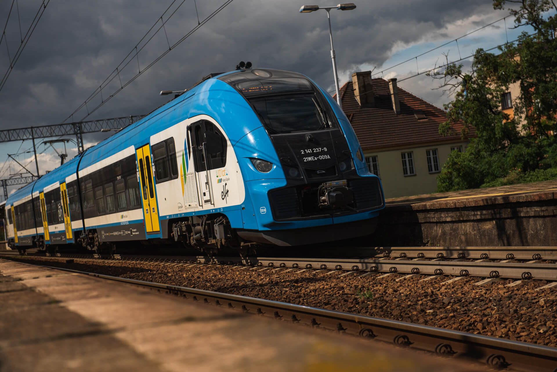 Koleje Śląskie poszukują starszego specjalisty ds. zamówień publicznych Koleje Śląskie poszukują starszego specjalisty ds. zamówień publicznych