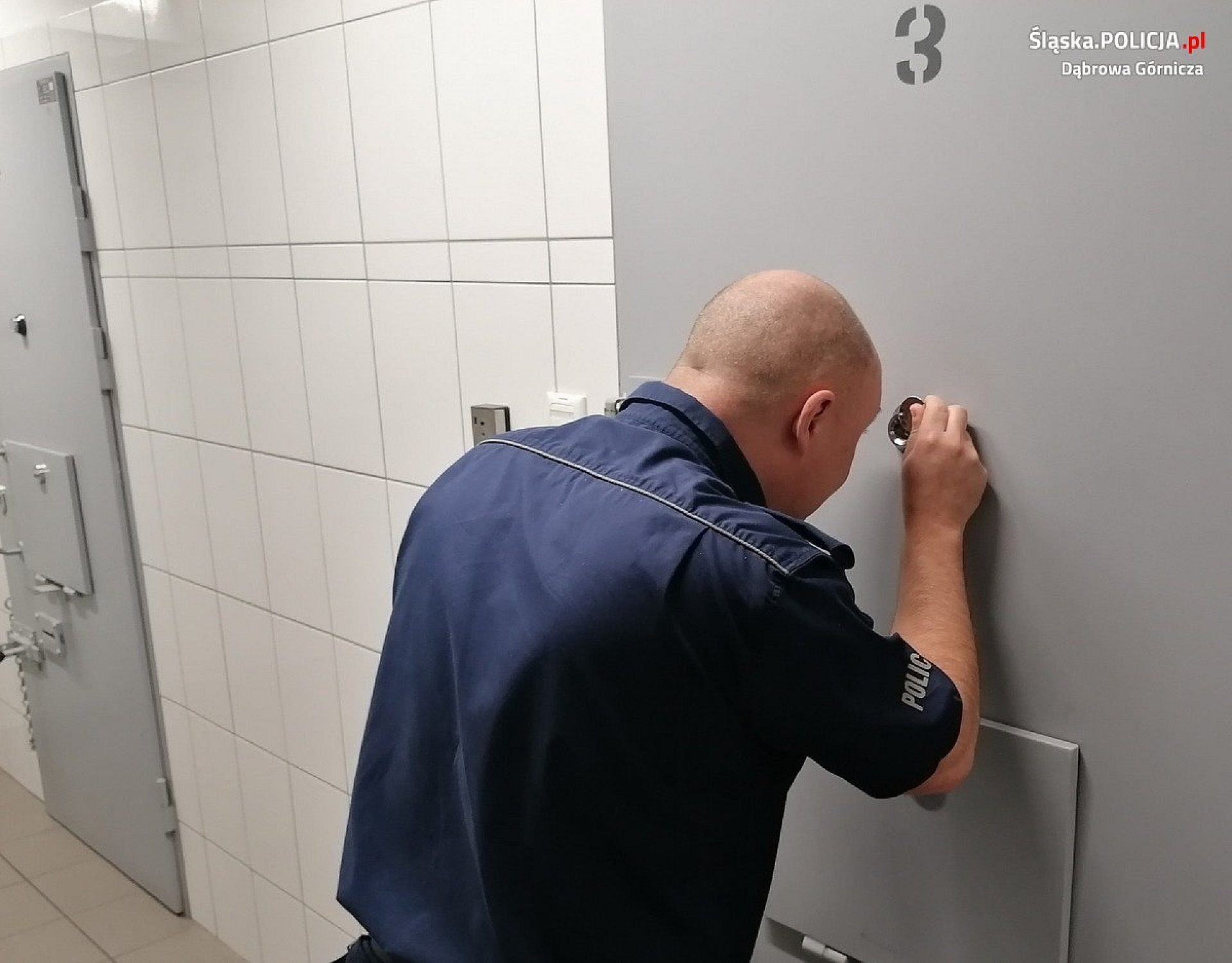 Policja zatrzymała złodzieja biżuterii Policja zatrzymała złodzieja biżuterii