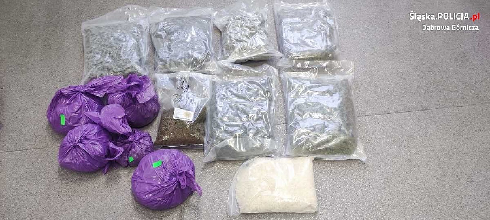 Ponad 20 kilogramów narkotyków przechwycili dąbrowscy policjanci w ciągu zaledwie tygodnia Ponad 20 kilogramów narkotyków przechwycili dąbrowscy policjanci w ciągu zaledwie tygodnia