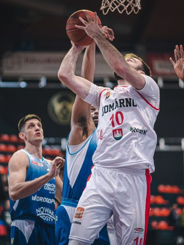 Koszykarze MKS Dąbrowa Górnicza wygrali z BC Komárno Koszykarze MKS Dąbrowa Górnicza wygrali z BC Komárno