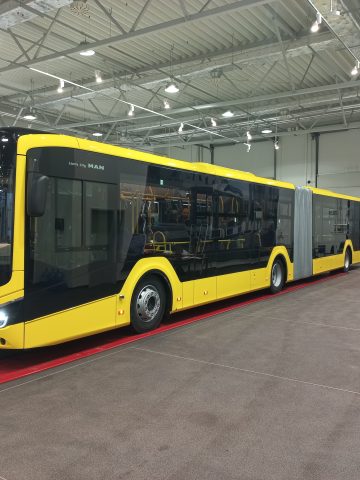 Nowe autobusy firmy MAN w czasie odbiorów Nowe autobusy firmy MAN w czasie odbiorów