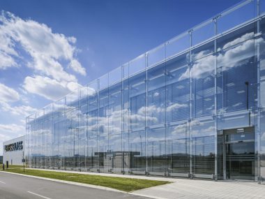 Firma Press Glass zainwestuje w Dąbrowie Górniczej 300 mln zł Firma Press Glass zainwestuje w Dąbrowie Górniczej 300 mln zł