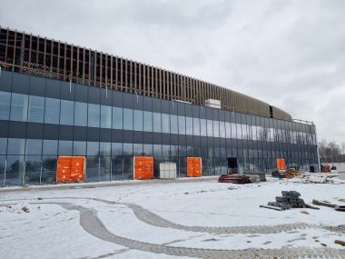 Fasada budynku klubowego w Zagłębiowskim Parku Sportowym Fasada budynku klubowego w Zagłębiowskim Parku Sportowym