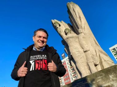Marcin Bazylak został prezydentem dąbrowy Górniczej jako kandydat Koalicyjnego Komitetu Wyborczego SLD Lewica Razem Marcin Bazylak został prezydentem dąbrowy Górniczej jako kandydat Koalicyjnego Komitetu Wyborczego SLD Lewica Razem