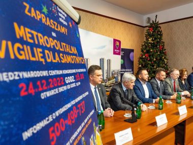 Metropolitalna Wigilia dla Samotnych konferencja Metropolitalna Wigilia dla Samotnych konferencja