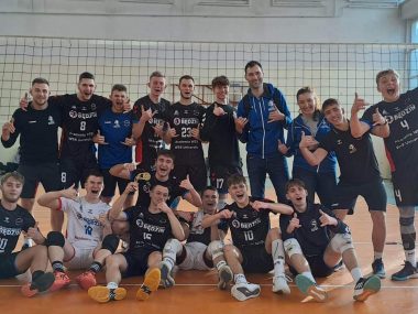 Młodzi siatkarze MKS Będzin awansowali do półfinału mistrzostw Polski juniorów Młodzi siatkarze MKS Będzin awansowali do półfinału mistrzostw Polski juniorów