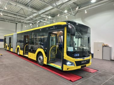 Nowe autobusy firmy MAN w czasie odbiorów. Nowe autobusy firmy MAN w czasie odbiorów.