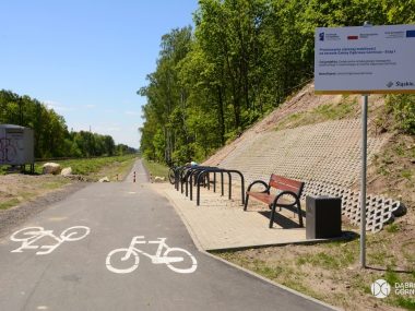 Powstanie fragment ścieżki rowerowej nad Pogorią IV Powstanie fragment ścieżki rowerowej nad Pogorią IV