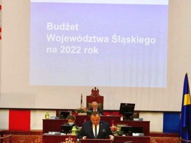 Sejmik uchwalił budżet na 2022 rok Sejmik uchwalił budżet na 2022 rok