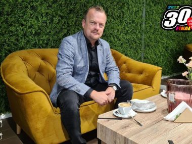 Arkadiusz Chęciński oddał na licytację WOŚP swoją... marynerkę