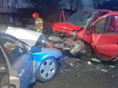 Tragiczny wypadek na DK78 w Porębie Śmiertelny wypadek Poręba