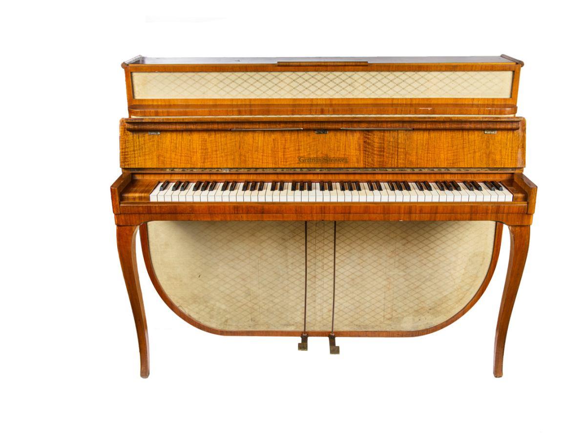 Miasto kupiło pianino Szpilmana - Grotrian Steinweg z 1956 roku