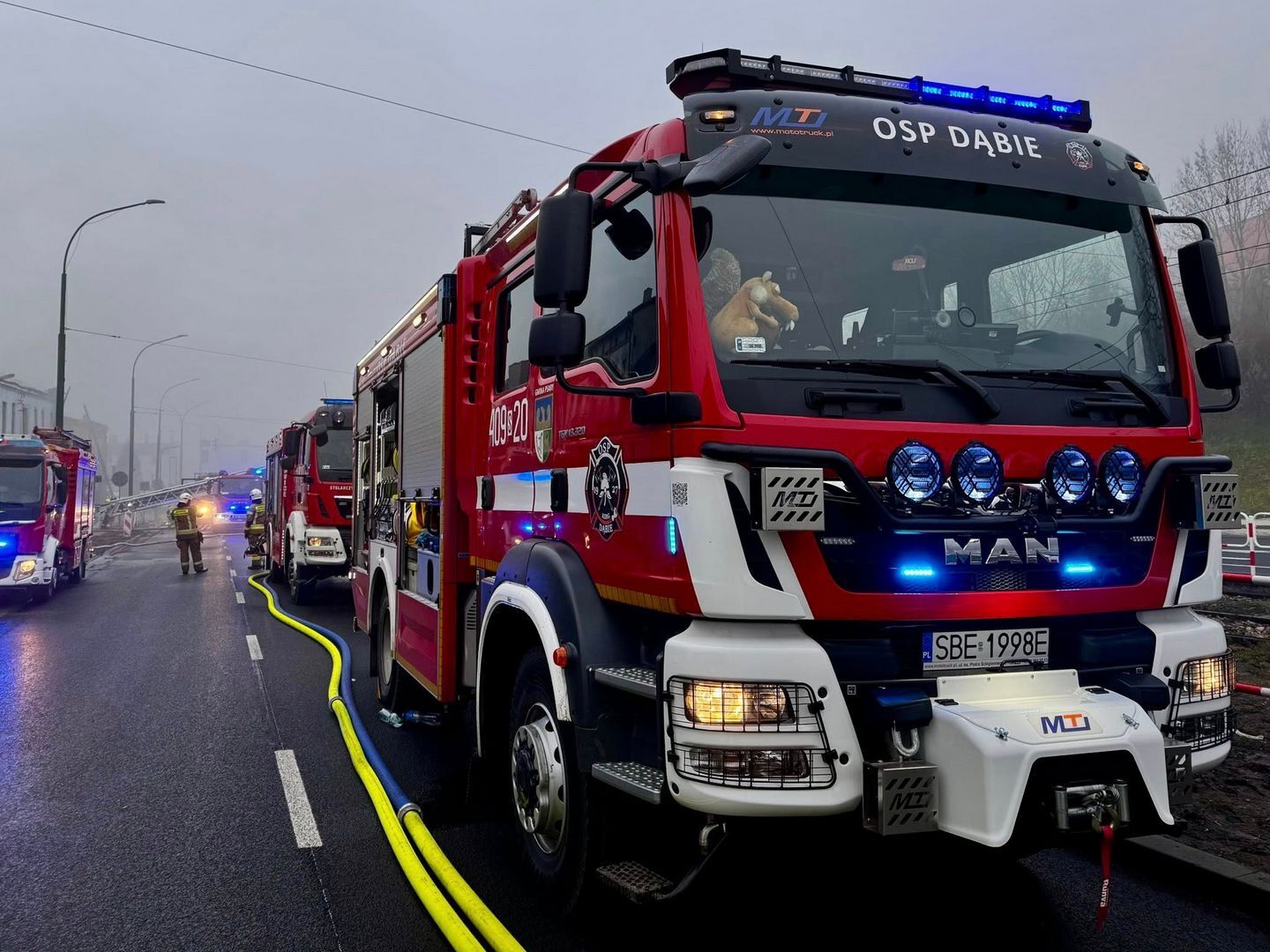 Będzin. Aleja Hugona Kołłątaja 14. Pożar. 7 grudnia 2025.