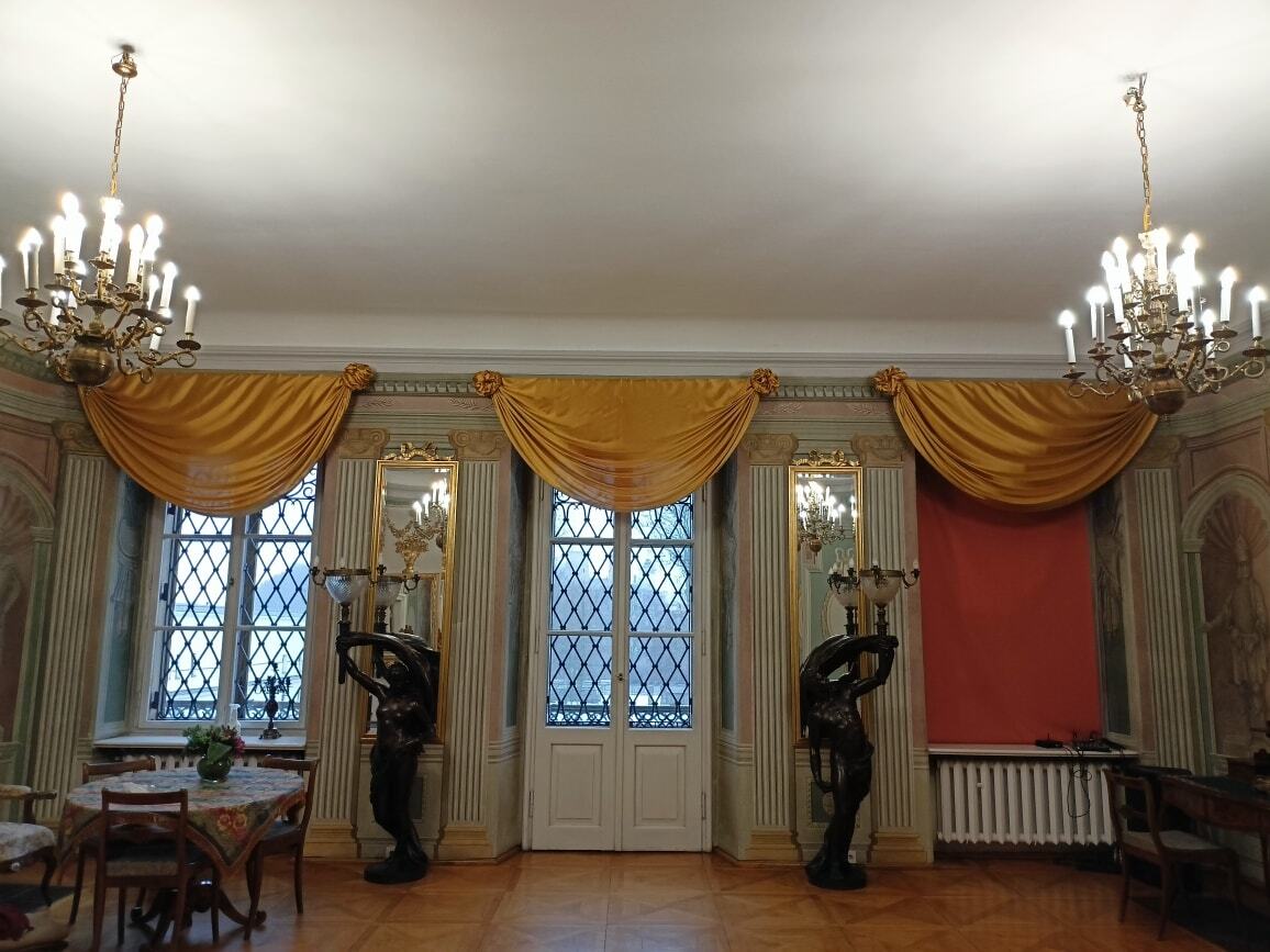 Będzin-Gzichów. Wnętrza Pałacu Mieroszewskich po remoncie i odświeżeniu. Grudzień 2025.
