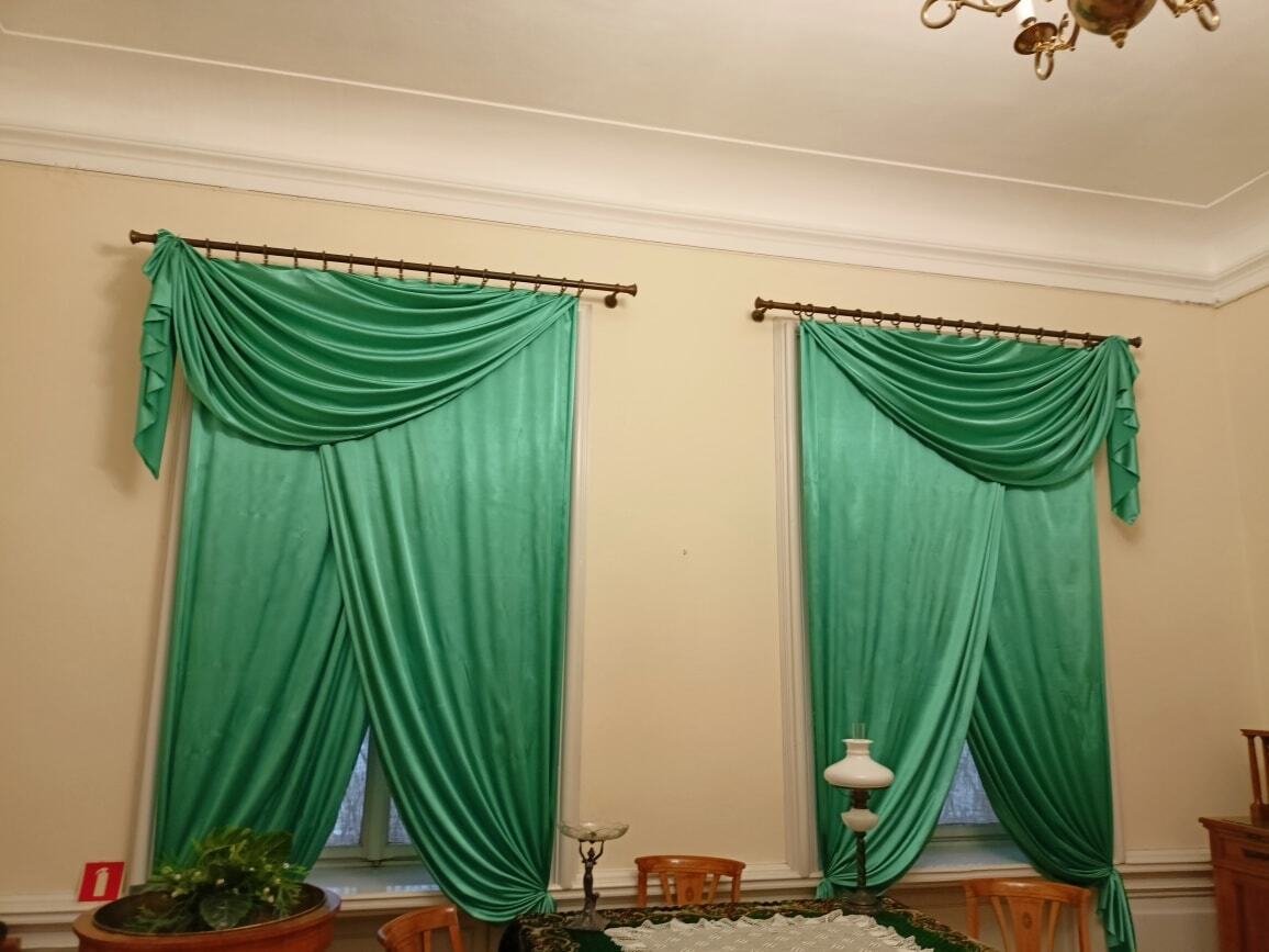 Będzin-Gzichów. Wnętrza Pałacu Mieroszewskich po remoncie i odświeżeniu. Grudzień 2025.