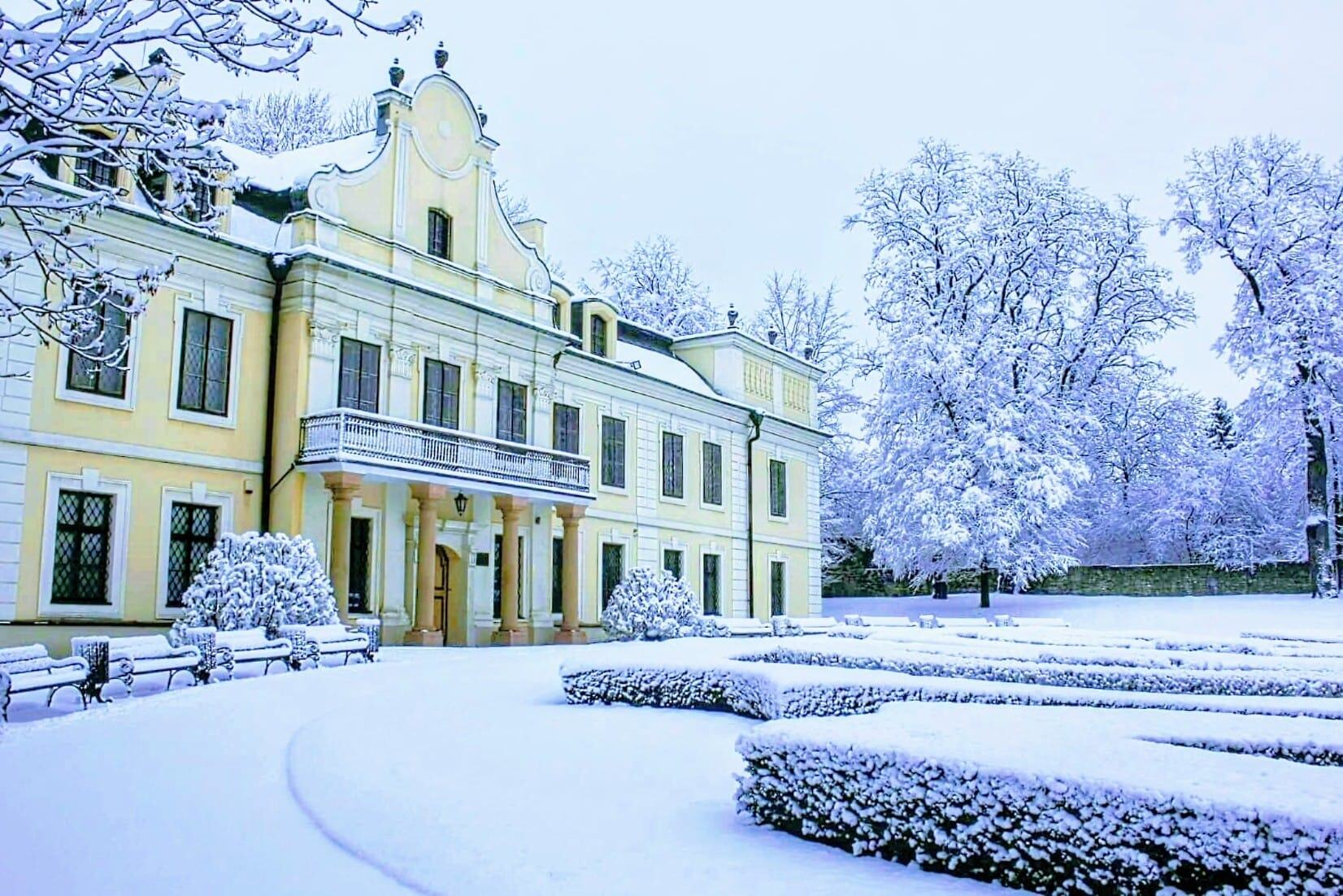 Będzin-Gzichów. Pałac Mieroszewskich zimą. Grudzień 2025.