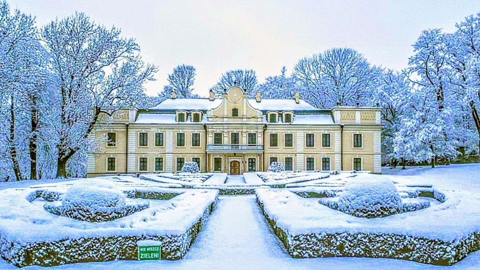 Będzin. Pałac Mieroszewskich po remoncie znów otwarty. Można sobie go nie tylko zwiedzić, ale i… zarezerwować na prywatną imprezę!