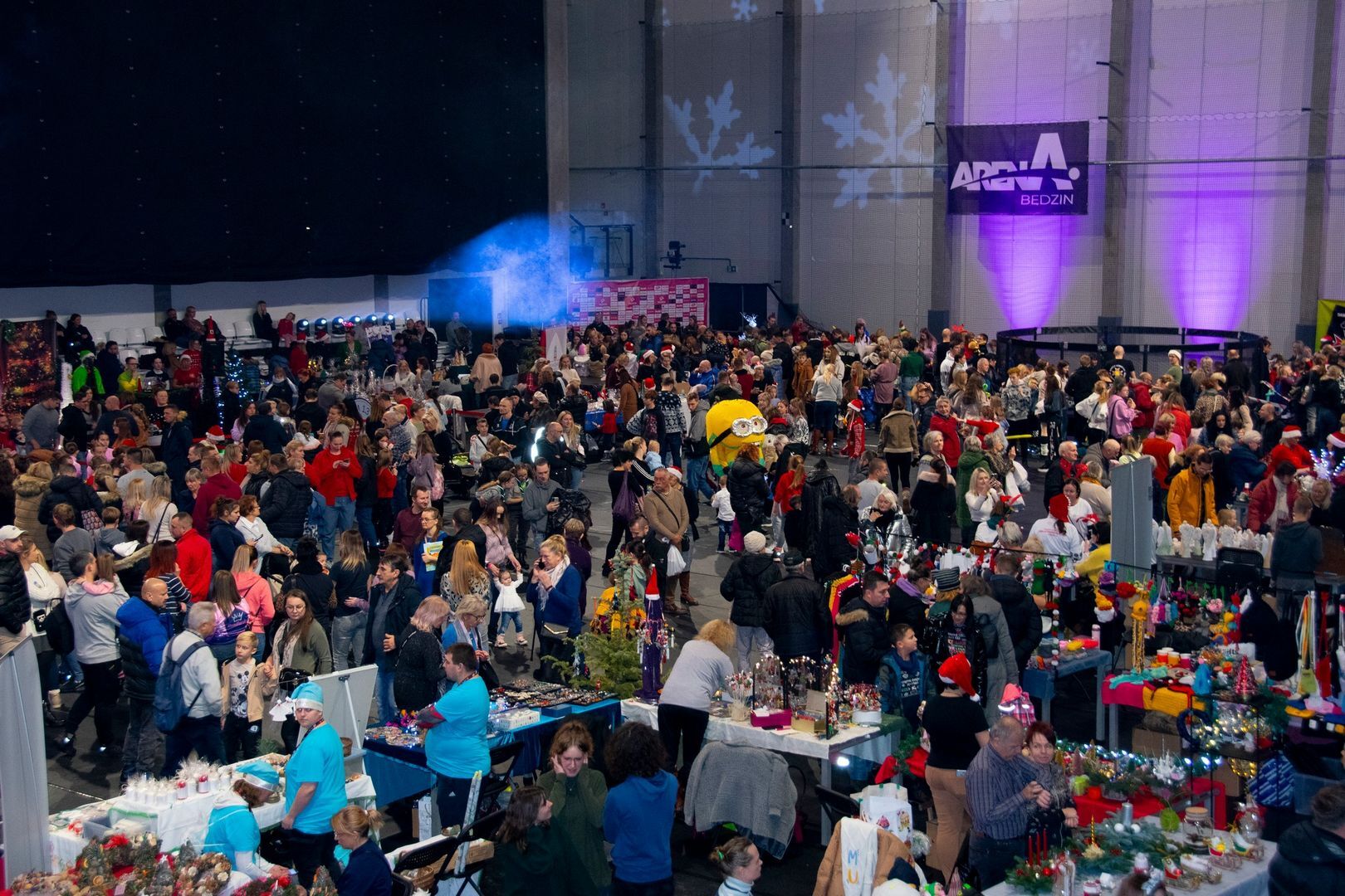 Mikołajkowy Jarmark Świąteczny w «Będzin Arenie». 3 grudnia 2023.