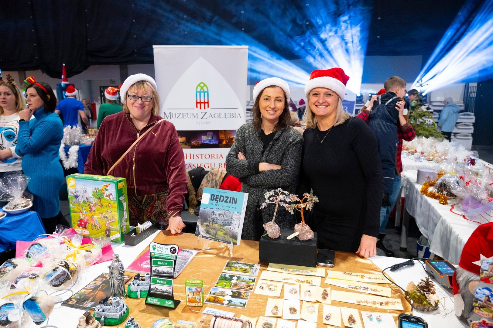 Mikołajkowy Jarmark Świąteczny w «Będzin Arenie». 3 grudnia 2023.