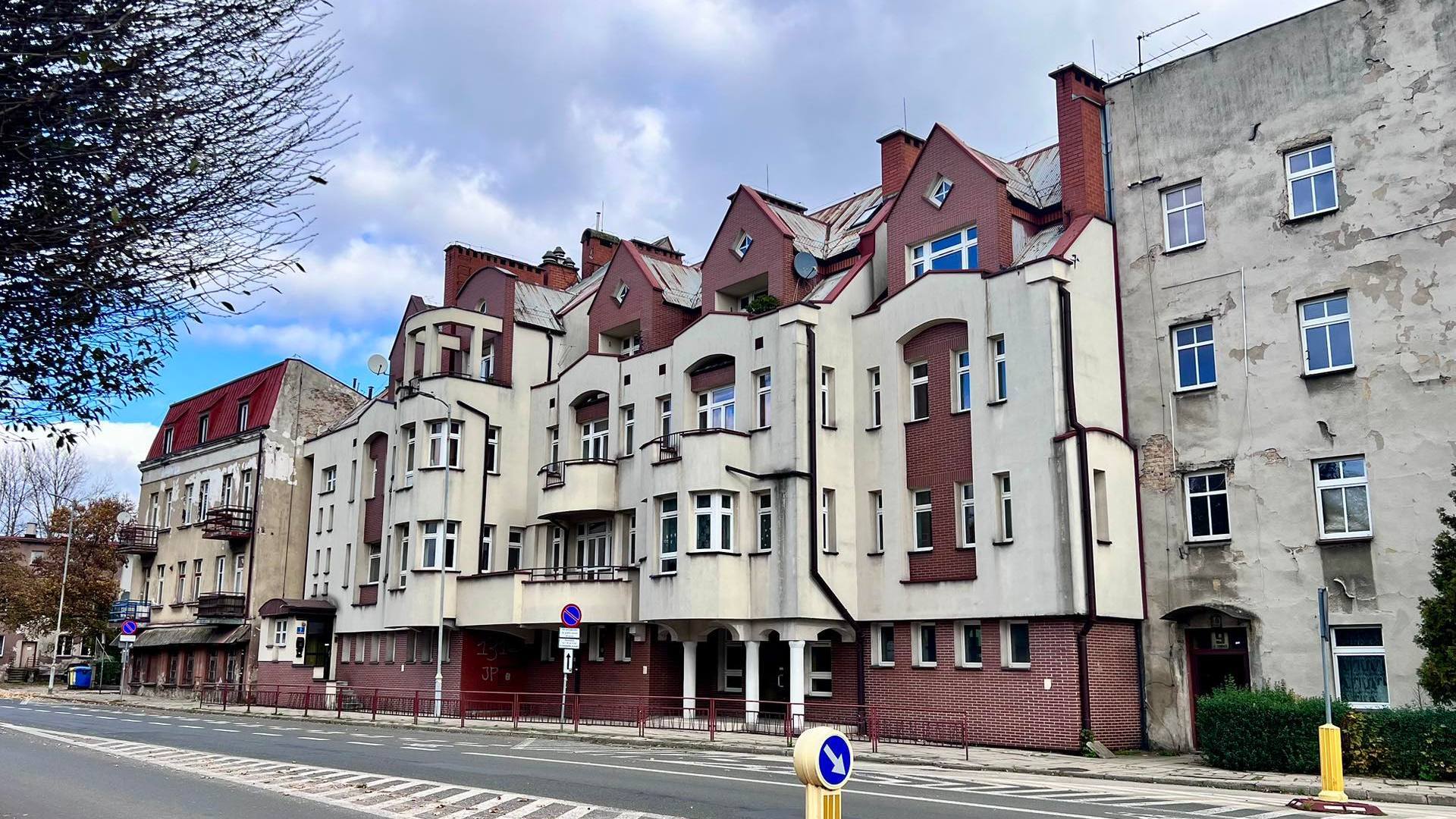 Będzińska prokuratura nie będzie już ścigać przestępców w banku. Przeniesie się do przedszkola!