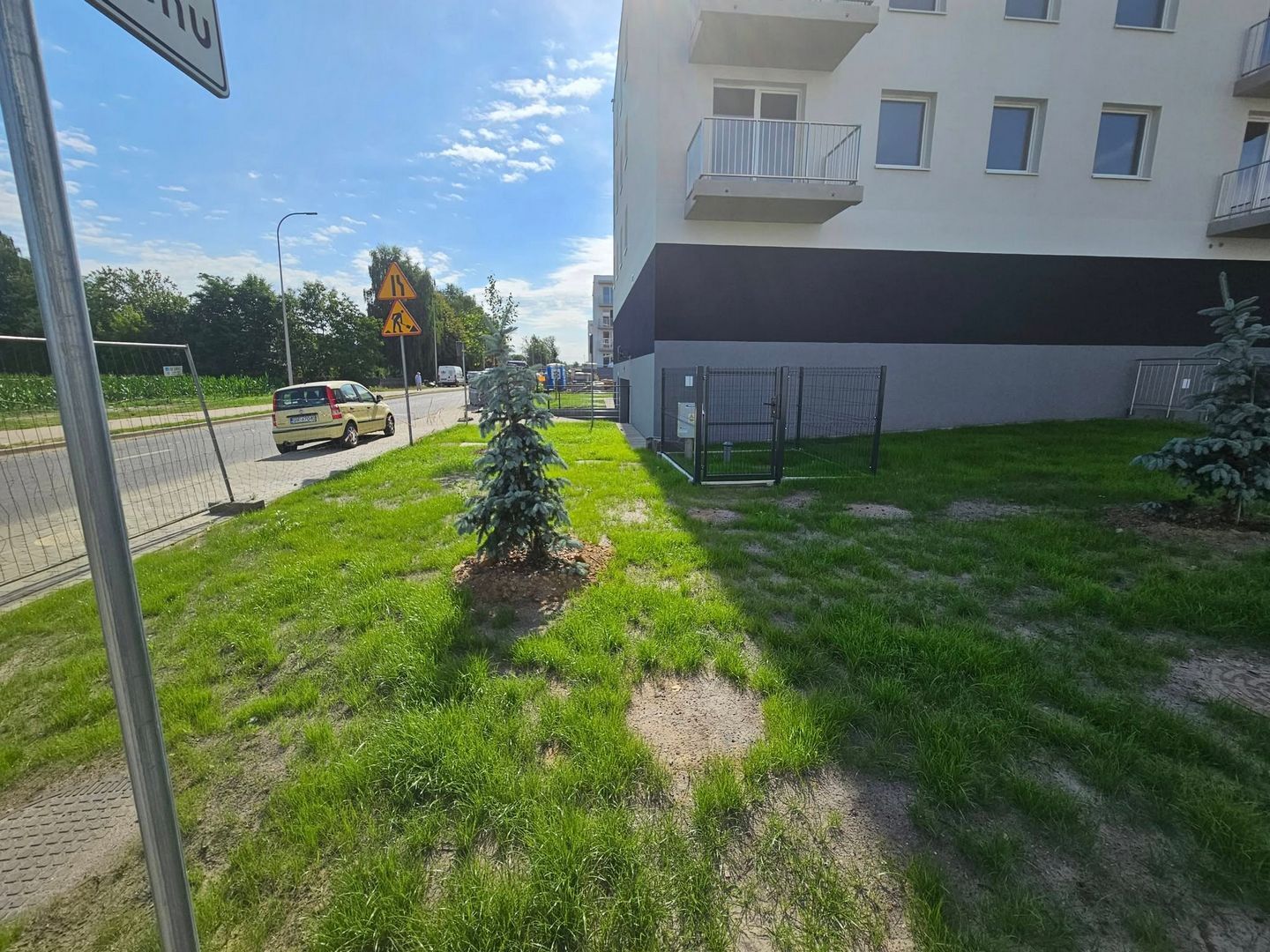 Czeladź. Ulica generała Józefa Hallera. Końcowy etap budowy pierwszej części osiedla mieszkaniowego TBS. 24 lipca 2025.