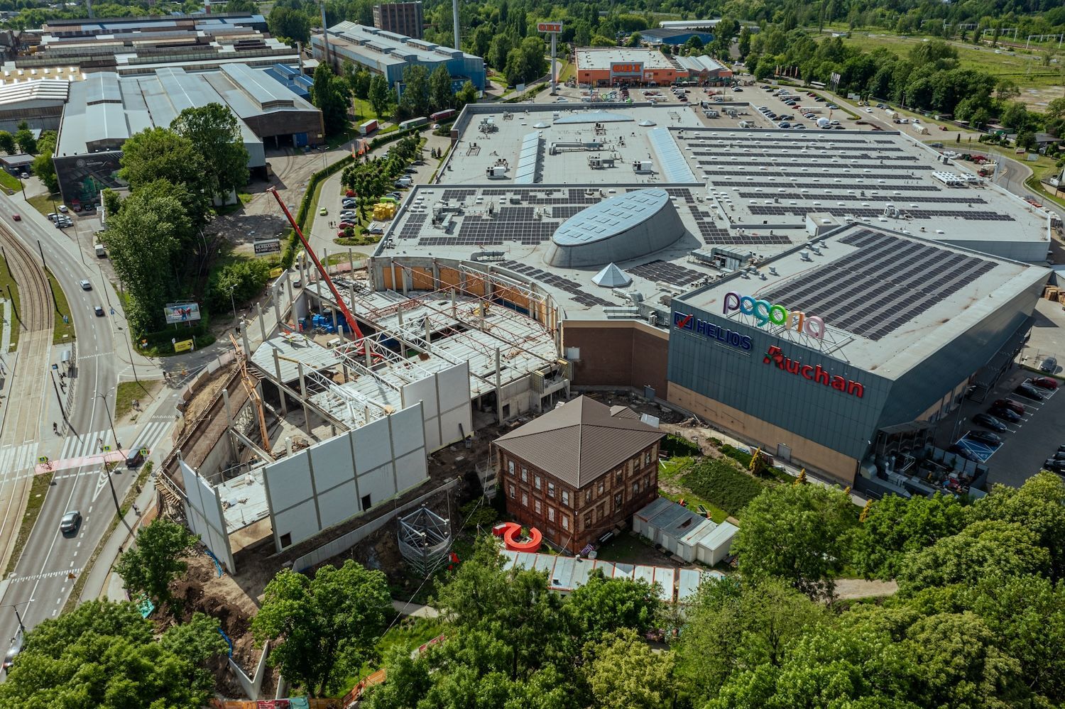 Dąbrowa Górnicza. Centrum Handlowe „Pogoria”. Rozbudowa. Czerwiec 2025.