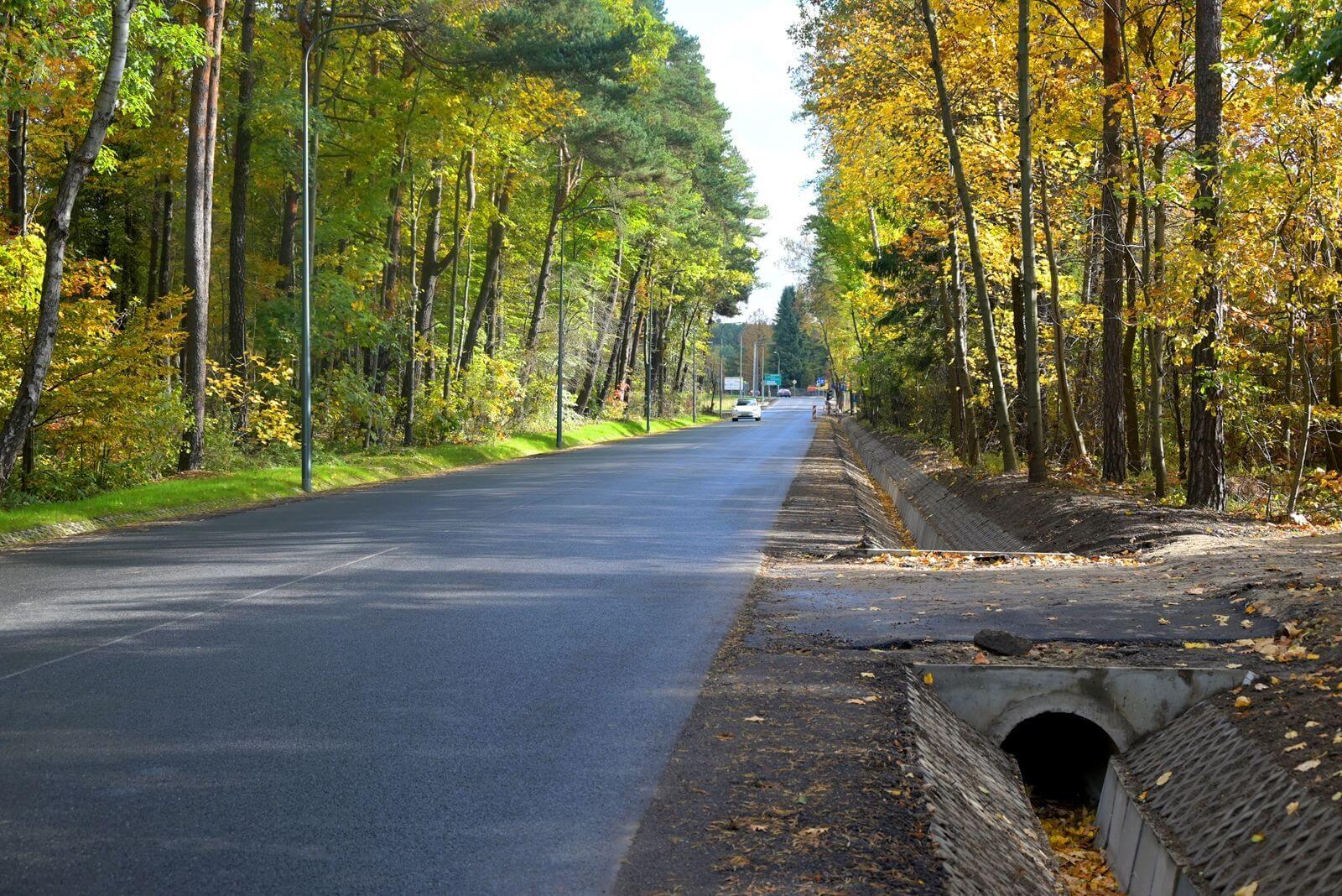 Dąbrowa Górnicza. Droga wojewódzka nr 790 pod koniec remontu. Listopad 2025.