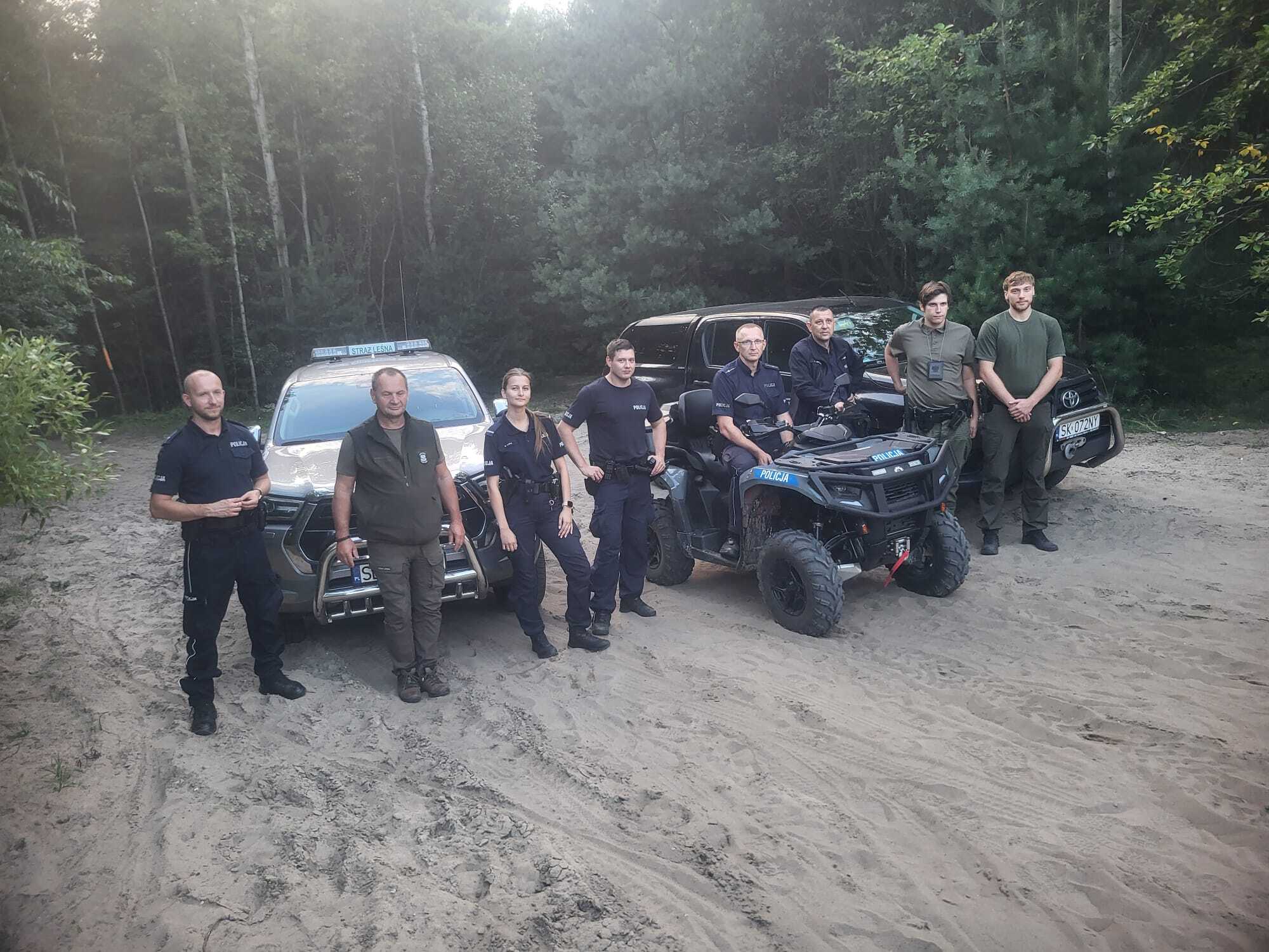 Dąbrowa Górnicza / gmina Siewierz. Akcja przeciwko nielegalnemu ruchowi quadów i motocykli na terenach wokół zbiornika Kuźnica Warężyńska. 9-10 sierpnia 2025.