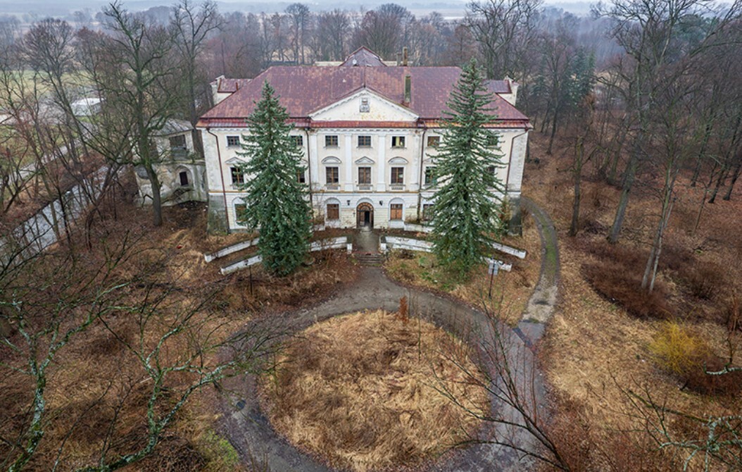 Zespół pałacowo-parkowy w Koniecpolu