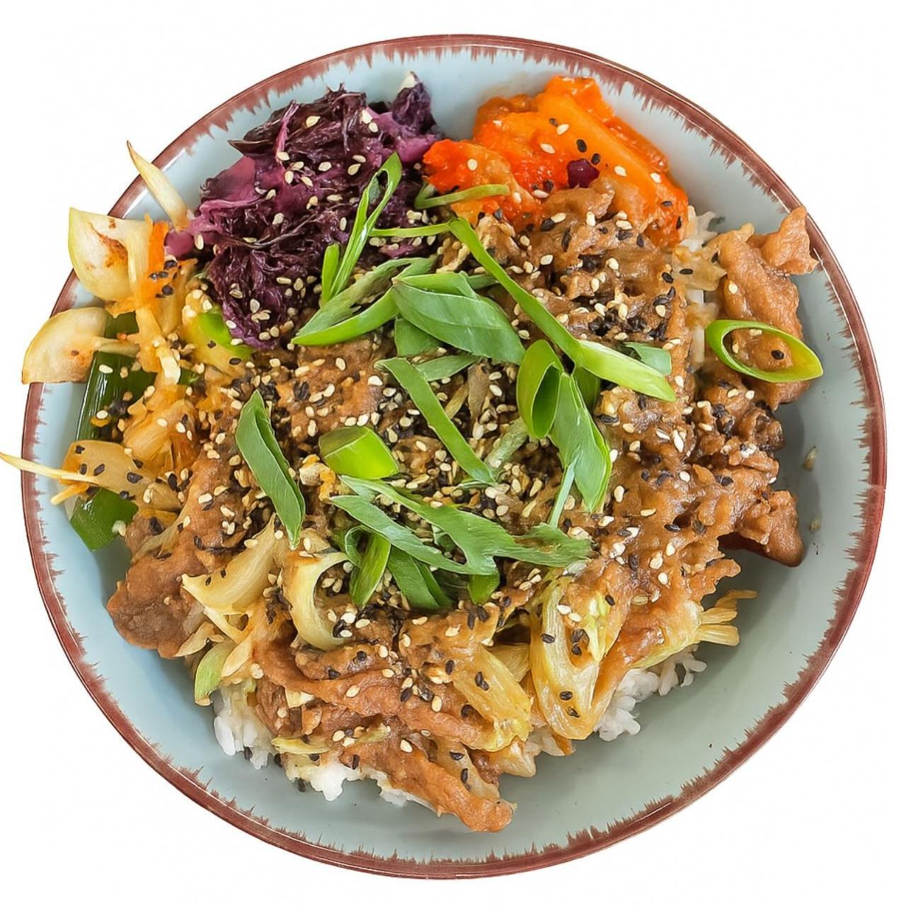 Restauracja «Mr. Yummy Umami». Bul go gi. 17 września 2025.