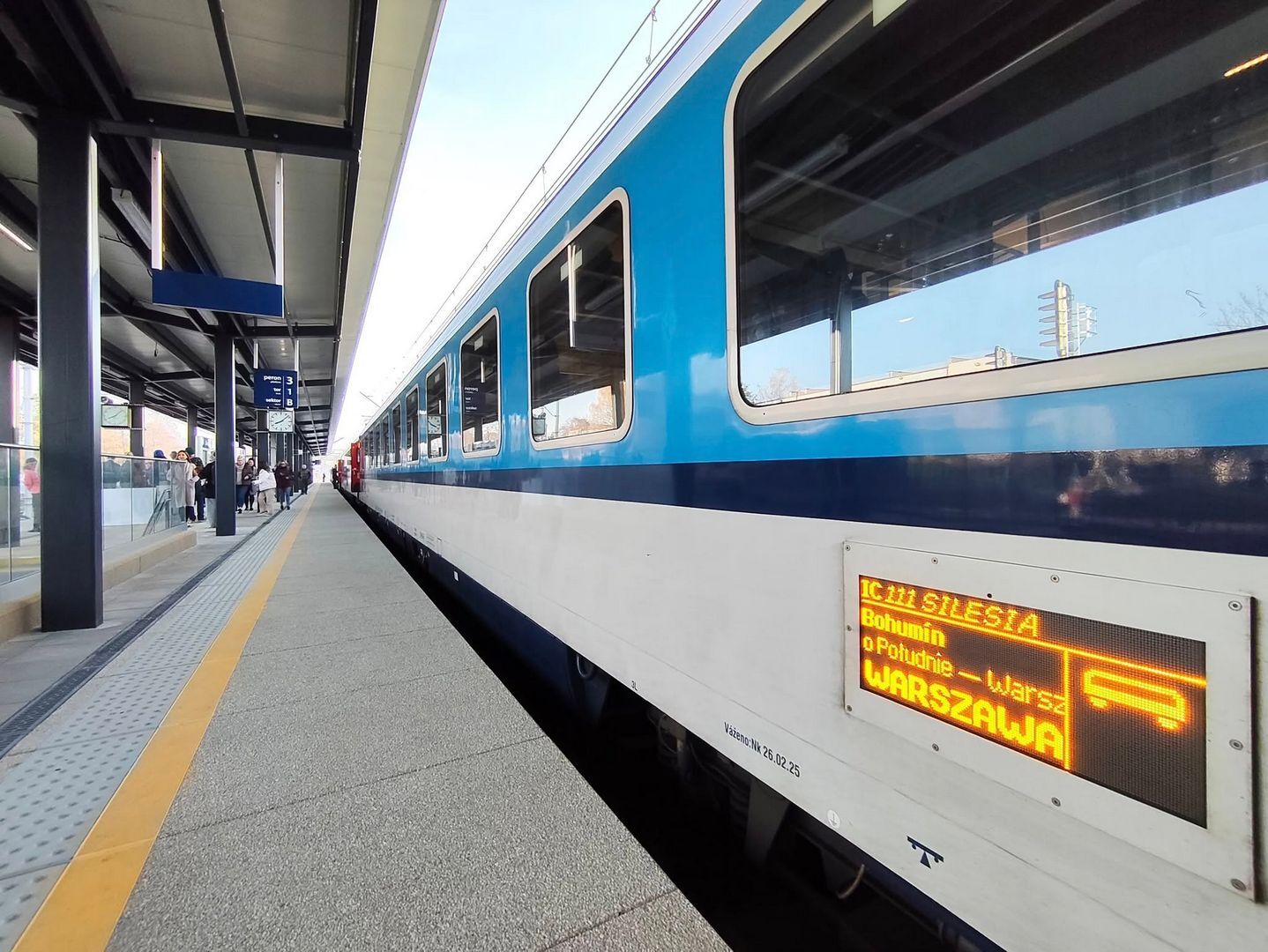 Sosnowiec. Dworzec kolejowy główny. Nowy peron nr 3 otwarty. 5 listopada 2025.