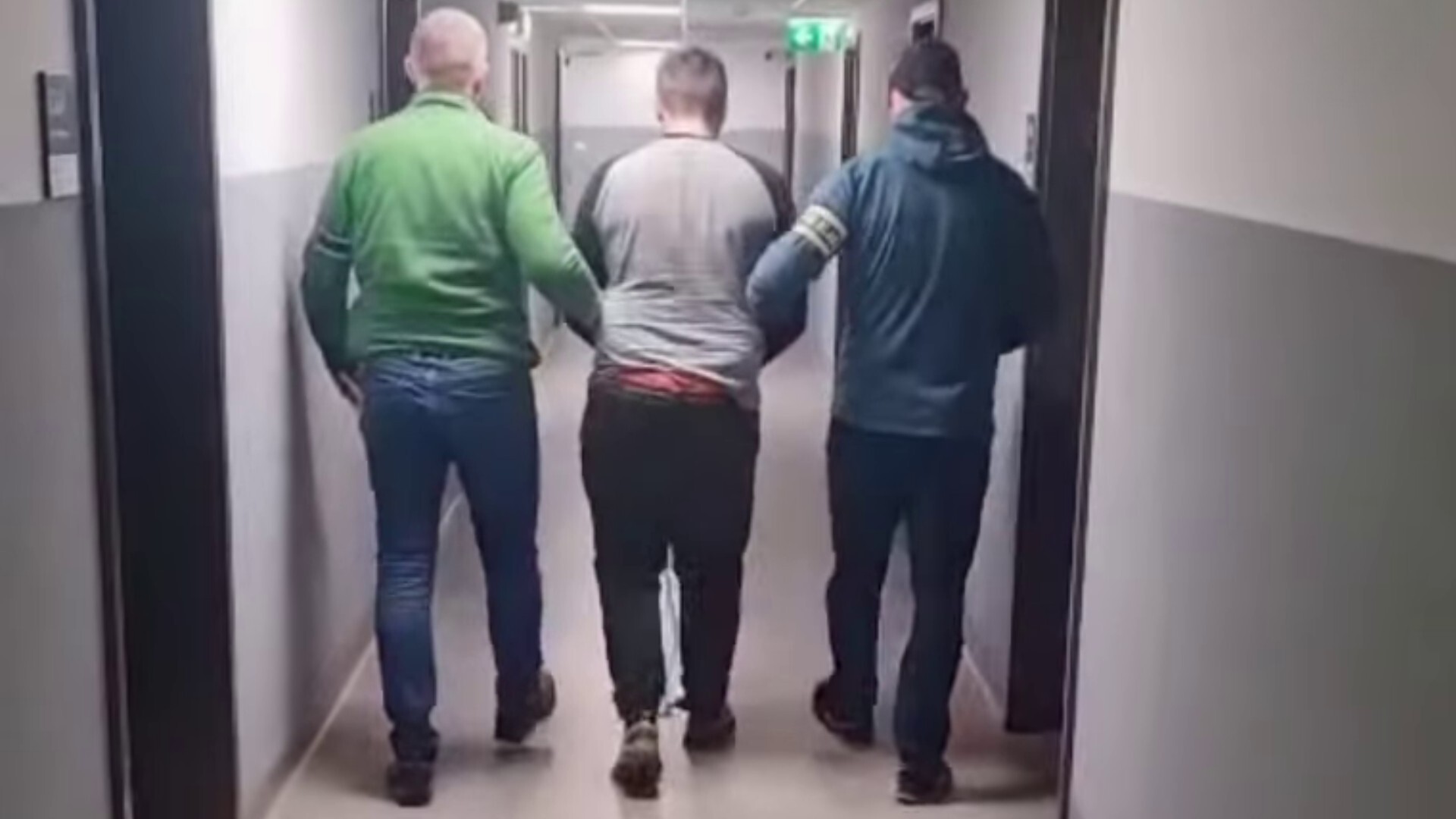 Wstrząsająca zbrodnia w Sosnowcu. 25-latek w Jęzorze zamordował ojca. Sam zawiadomił Policję. VIDEO