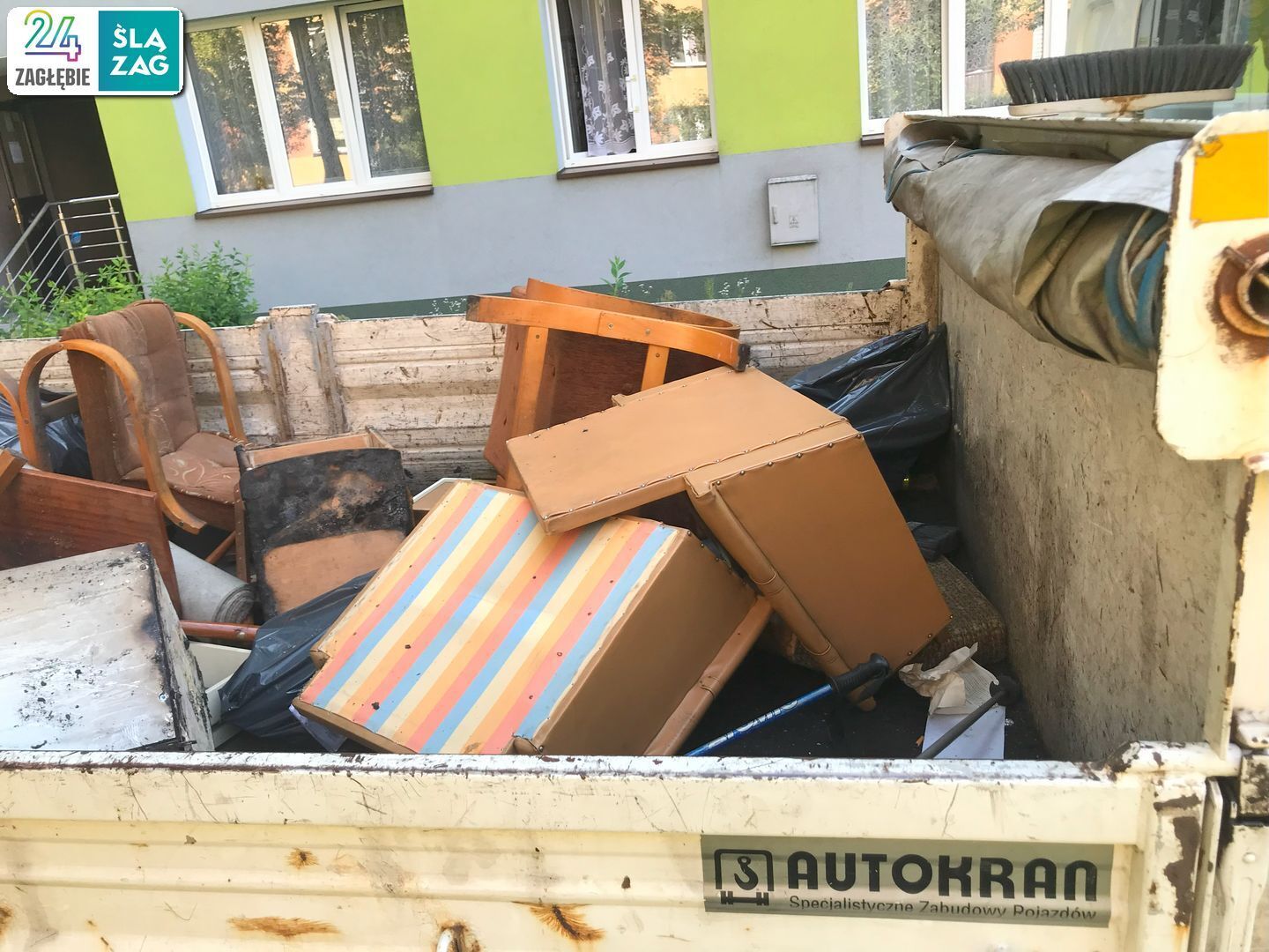 Sosnowiec-Pogoń. Wybuch i pożar przy ul. Staropogońskiej 62 / 53 – następnego dnia. 14 sierpnia 2025.