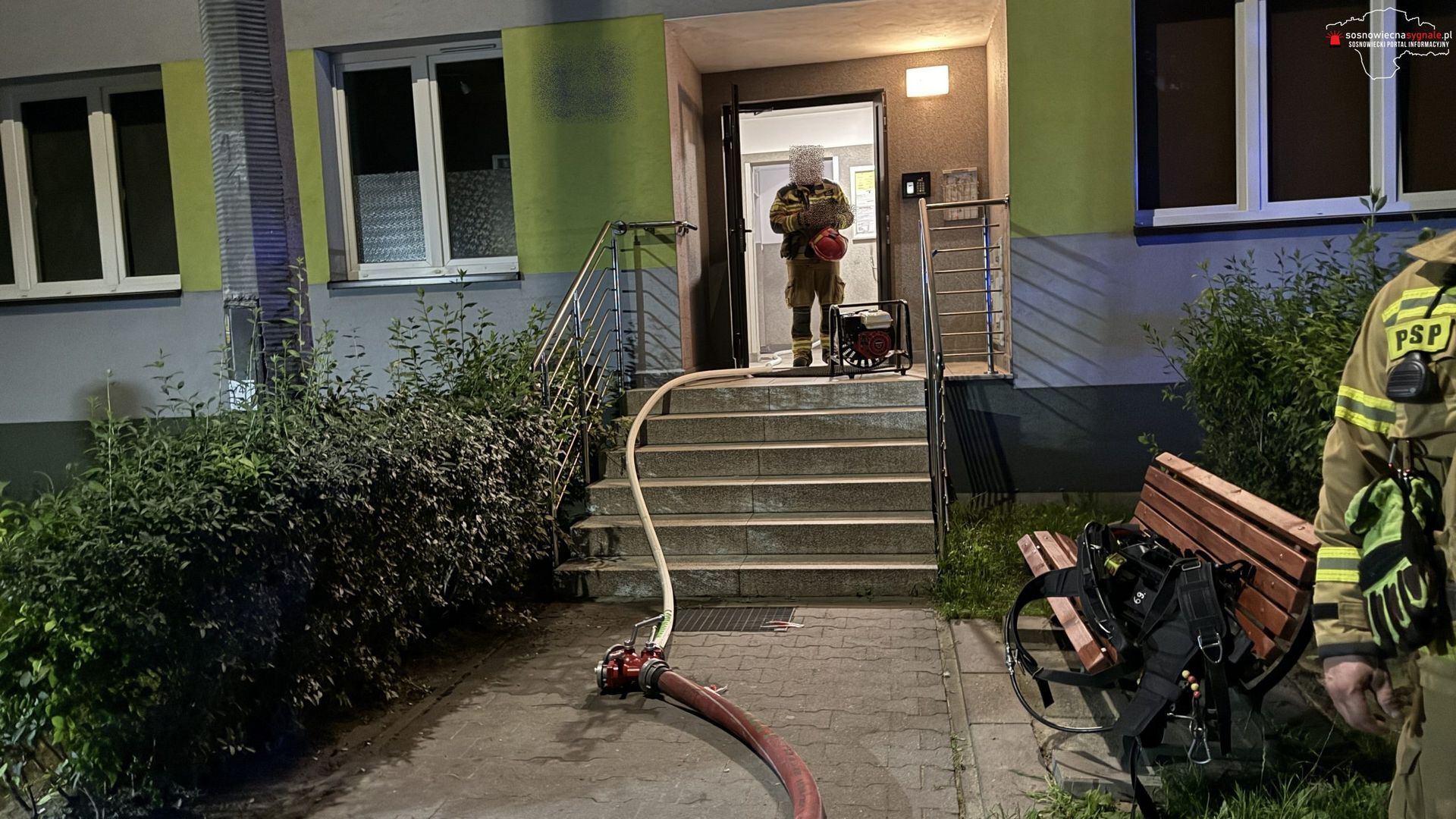 Sosnowiec-Pogoń. Wybuch i pożar przy ul. Staropogońskiej 62 / 53. 13 sierpnia 2025.