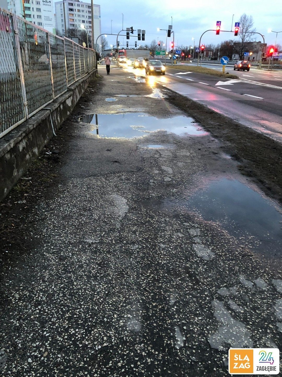 Sosnowiec-Rudna. Ulica Stefana Roweckiego „Grota”. Widok w stronę Pogoni i S86. 24 lutego 2026