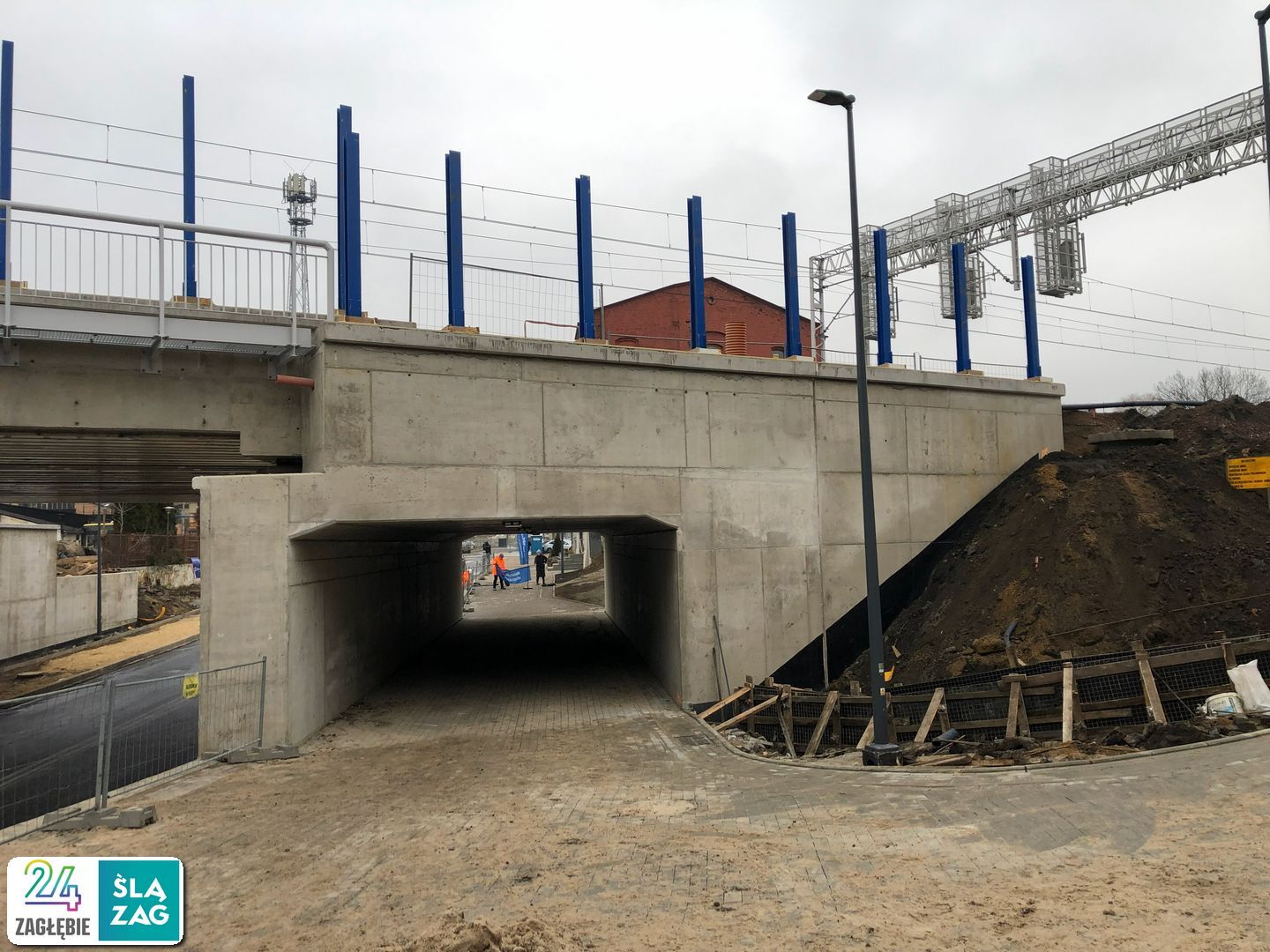 Sosnowiec. Przebudowa wiaduktu kolejowego i drogi między Sielcem a Pogonią (plac Tadeusza Kościuszki / ulica Nowopogońska). 22 grudnia 2025.