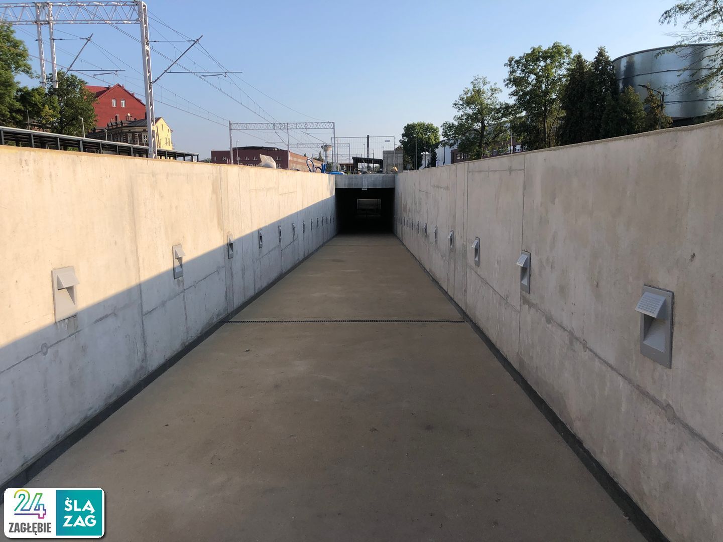 Sosnowiec. Tunel pieszo-rowerowy pod torami między Konstantynowem a Środulką. 13 sierpnia 2025.