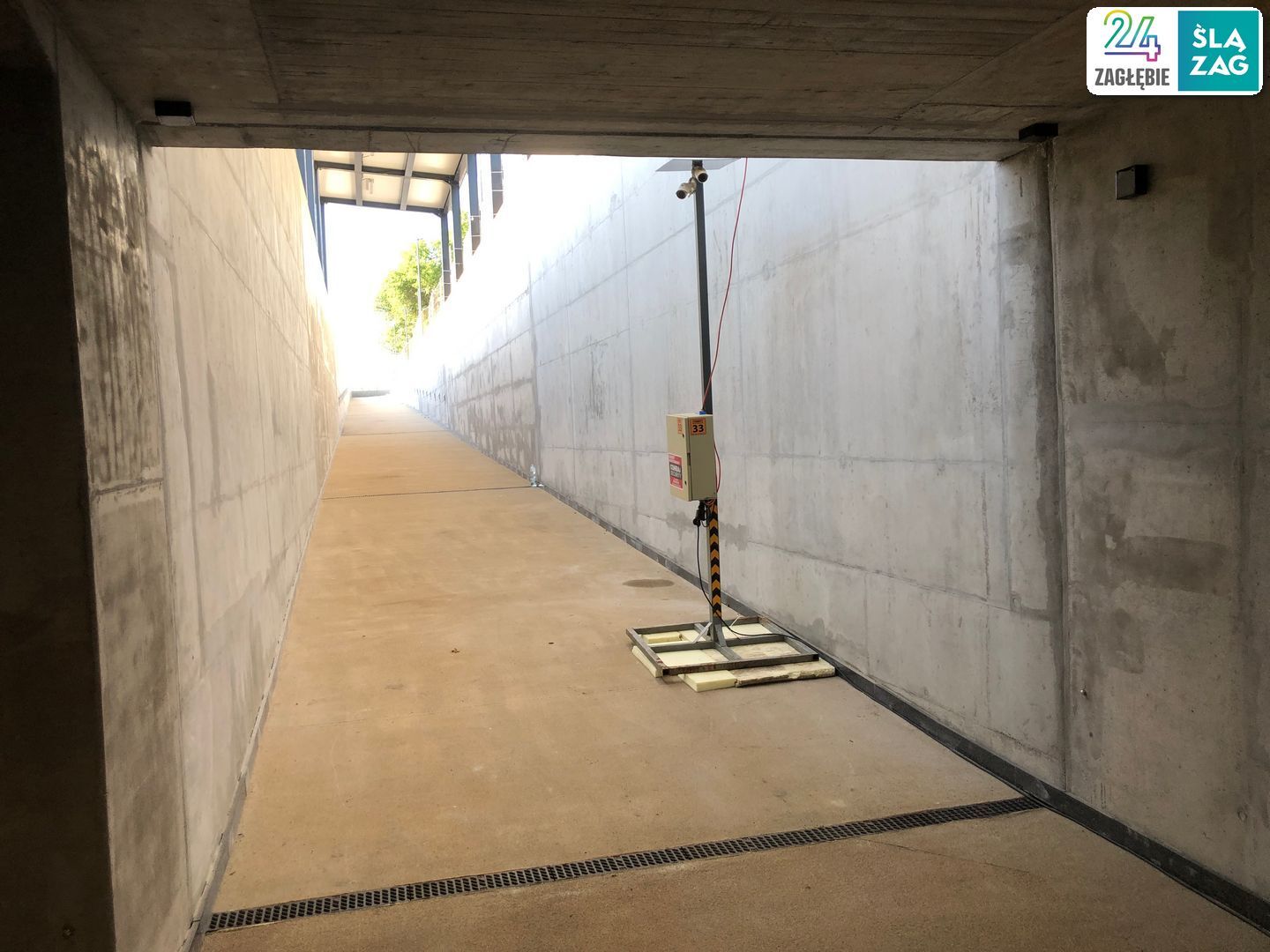 Sosnowiec. Tunel pieszo-rowerowy pod torami między Konstantynowem a Środulką. 13 sierpnia 2025.