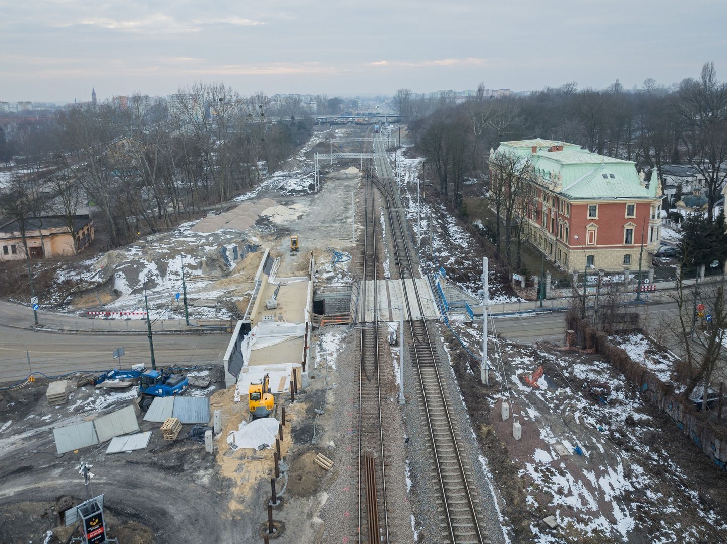Sosnowiec. Przebudowa linii kolejowej e65. Wiadukt nad ulicą Stefana Żeromskiego. 20 lutego 2026