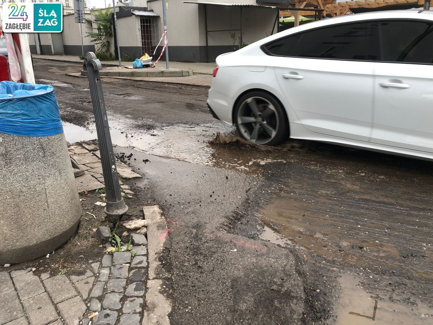 Sosnowiec. Ulica Szklarniana – remont jezdni i chodnika. 1 października 2025.