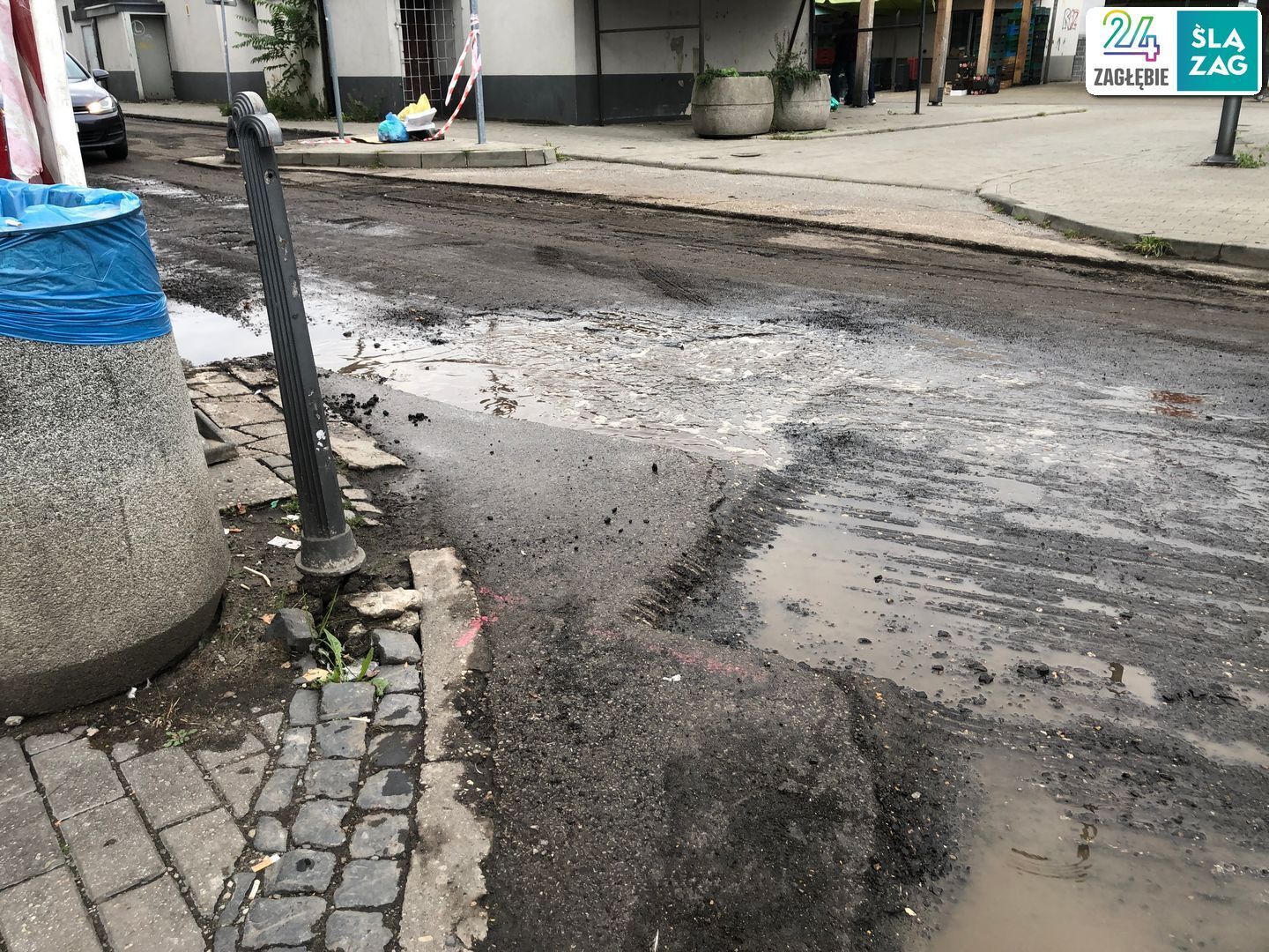 Sosnowiec. Ulica Szklarniana – remont jezdni i chodnika. 1 października 2025.