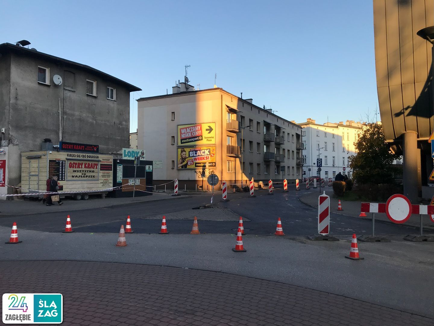 Sosnowiec. Ulica Szklarniana – remont jezdni i chodnika. 6 listopada 2025.