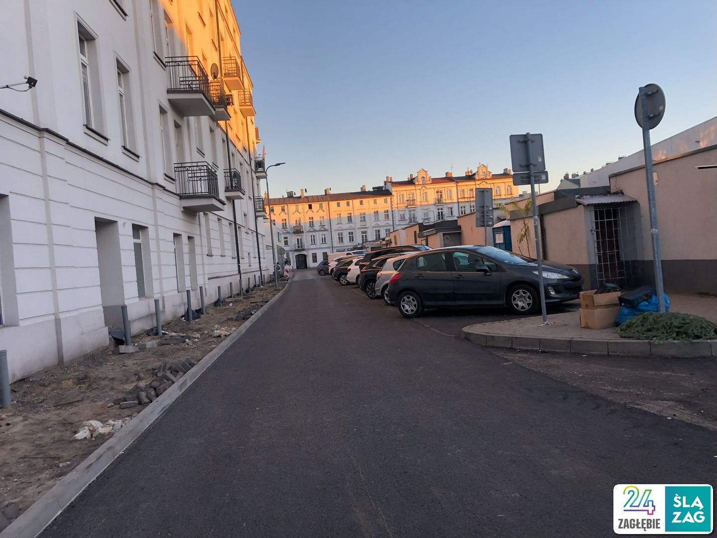 Sosnowiec. Ulica Szklarniana – remont jezdni i chodnika. 6 listopada 2025.