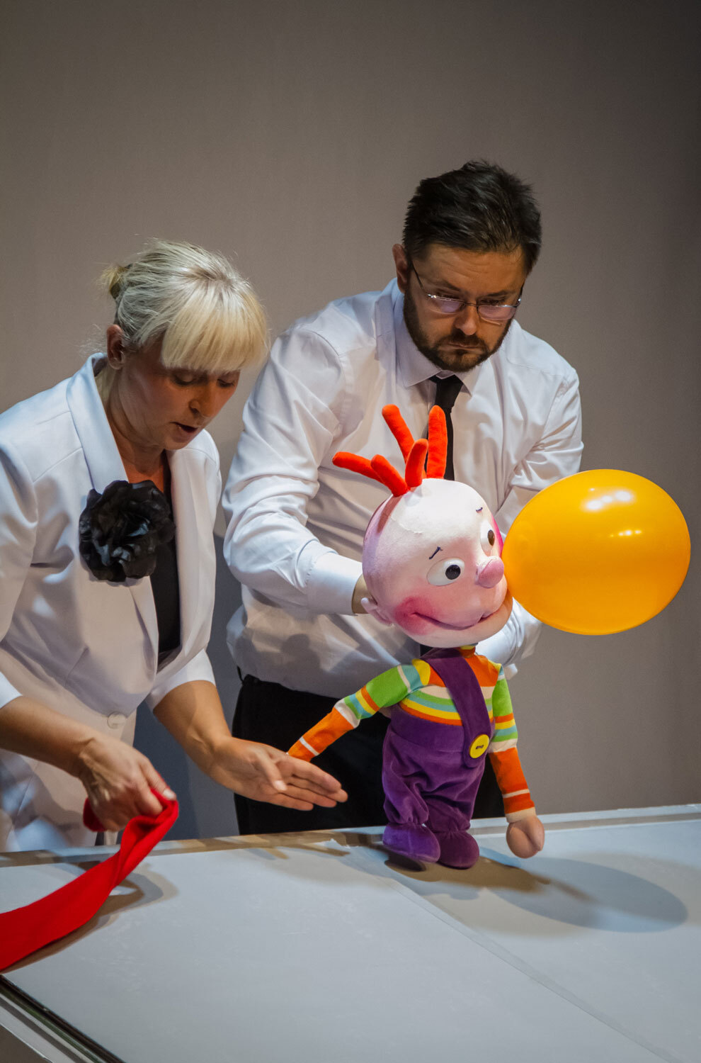 Spektakl „Hopla! Jesień, zima, wiosna!”. «Teatr Dzieci Zagłębia» im. Jana Dormana w Będzinie zaprasza 20 grudnia 2025.