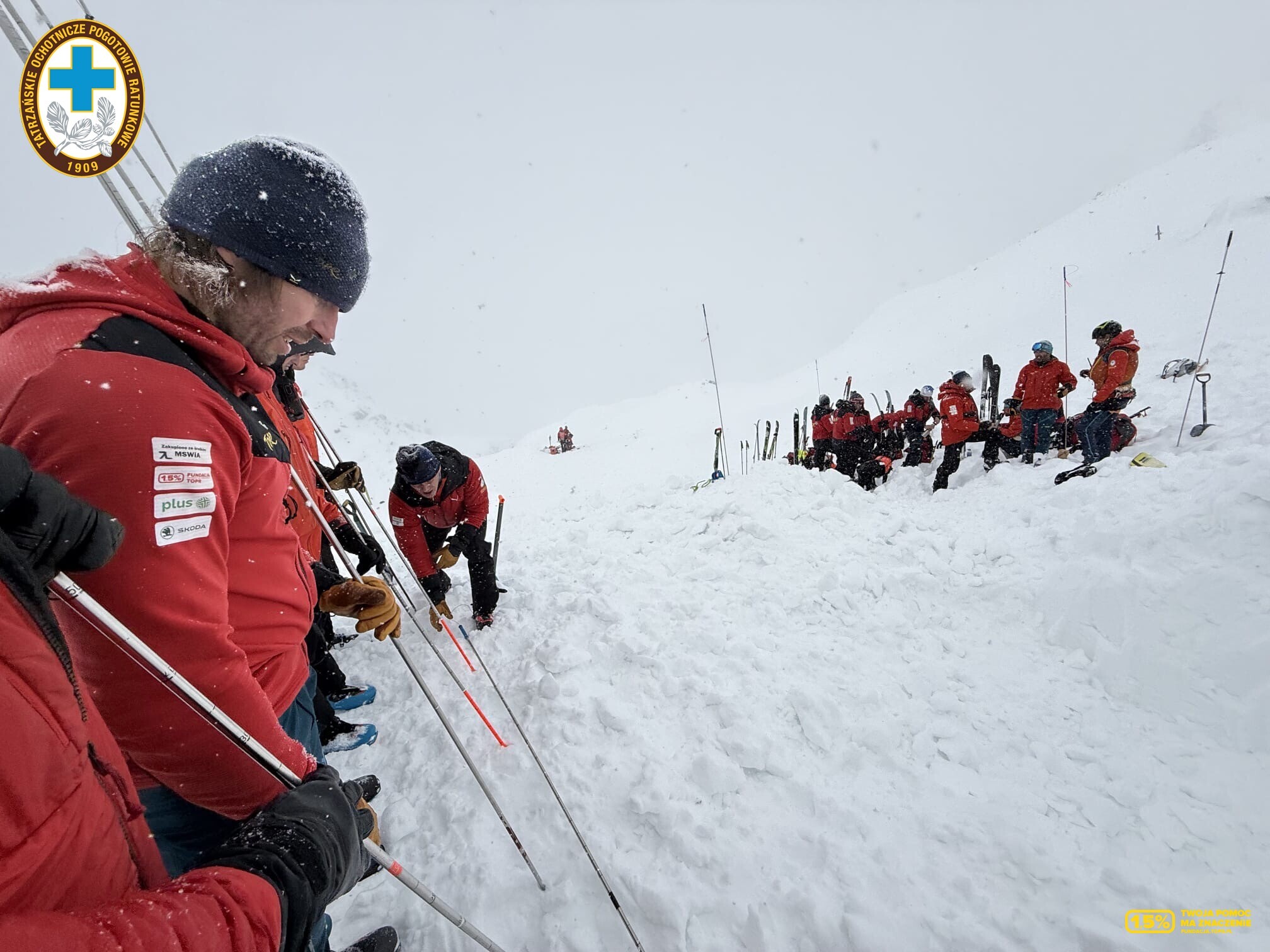 Tatry. Turysta z Sosnowca zginął pod lawiną śnieżną. 15 lutego 2026