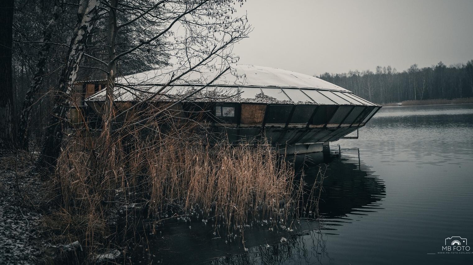 UFO w Dąbrowie Górniczej. Porzucona kawiarnia "Arizona"